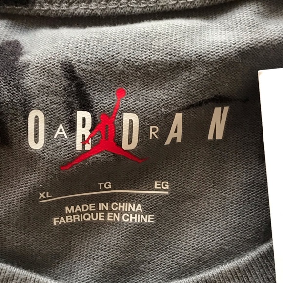 Air Jordan ‘Court Purple’ Tye Dye Tee Size XL - Picture 3 of 4